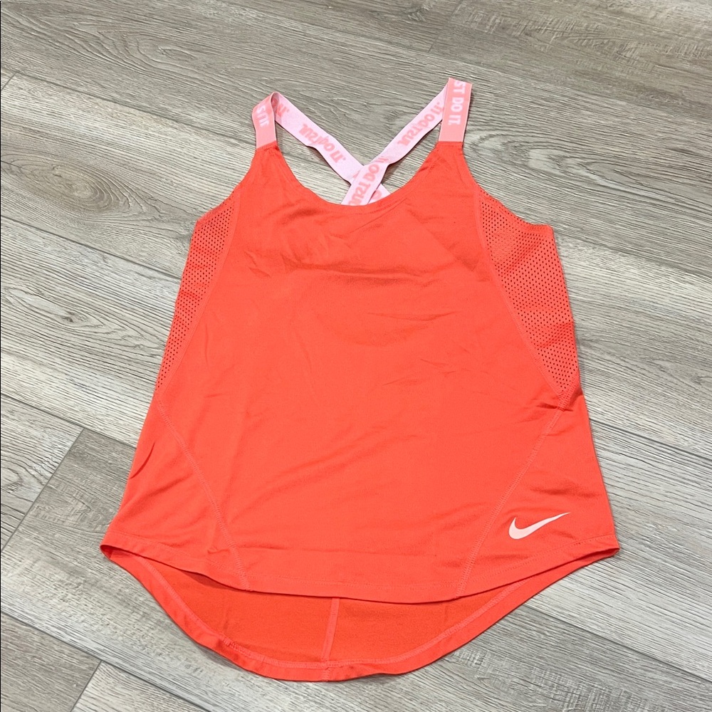 Women’s Nike Tank XS